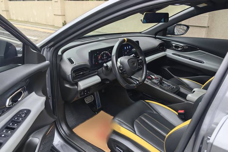 Used GAC Trumpchi EMPOW 2021 270T DCT J15 Version Interior 1