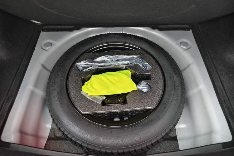 Used GAC Trumpchi EMPOW 2021 270T DCT J16 Version Interior 10