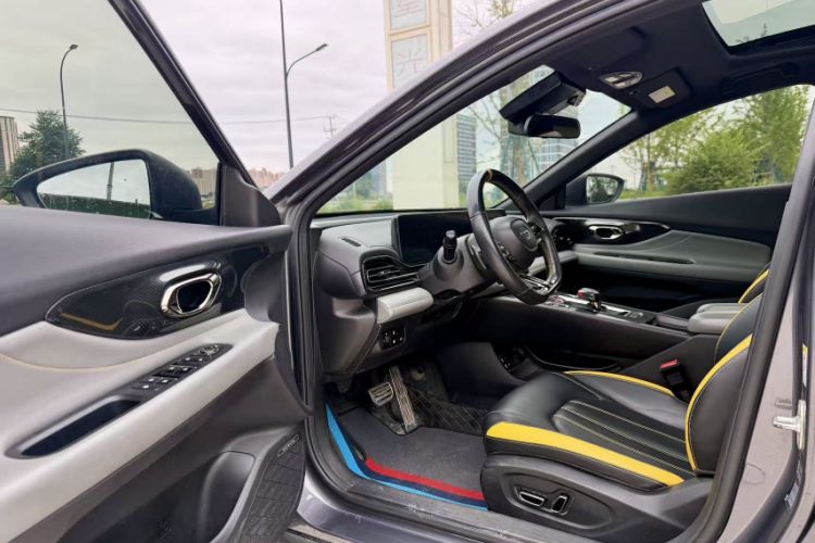 Used GAC Trumpchi EMPOW 2021 270T DCT J15 Version Interior 2