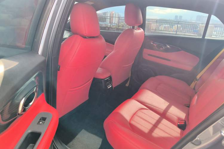 Used GAC Trumpchi EMPOW 2021 270T DCT J15 Version Interior 2