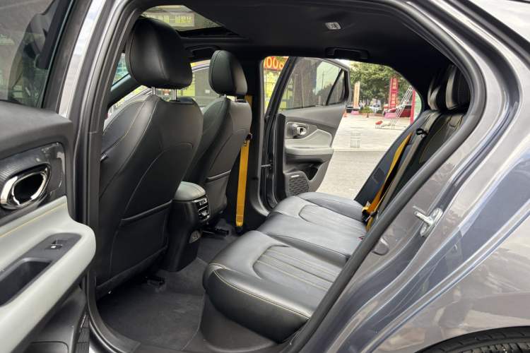 Used GAC Trumpchi EMPOW 2021 270T DCT J16 Version Interior 3