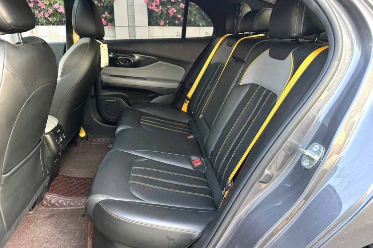 Used GAC Trumpchi EMPOW 2021 270T DCT J15 Version Interior 3
