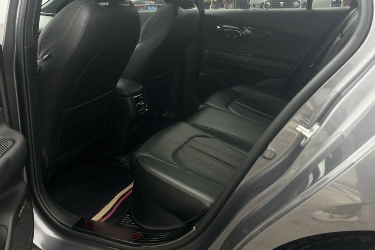 Used GAC Trumpchi EMPOW 2021 270T DCT J16 Version Interior 4
