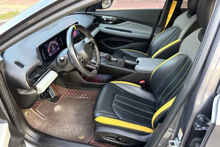 Used GAC Trumpchi EMPOW 2021 270T DCT J15 Version Interior 4