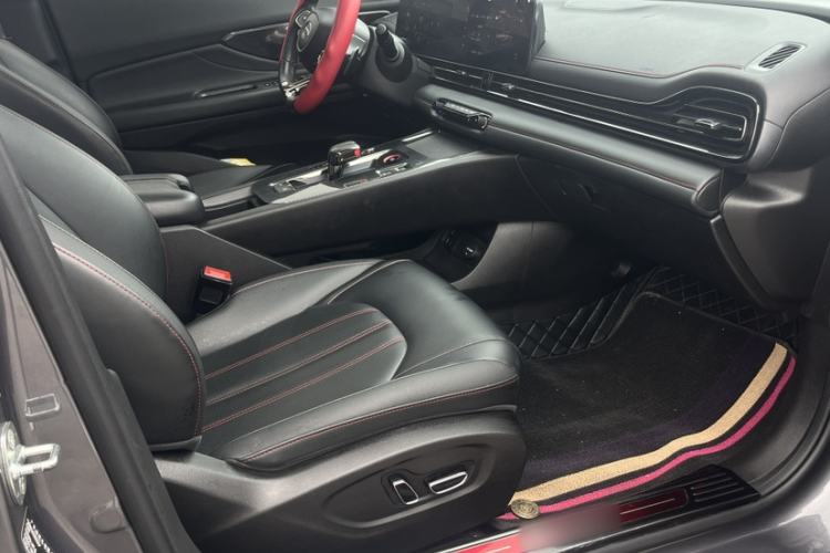 Used GAC Trumpchi EMPOW 2021 270T DCT J16 Version Interior 5