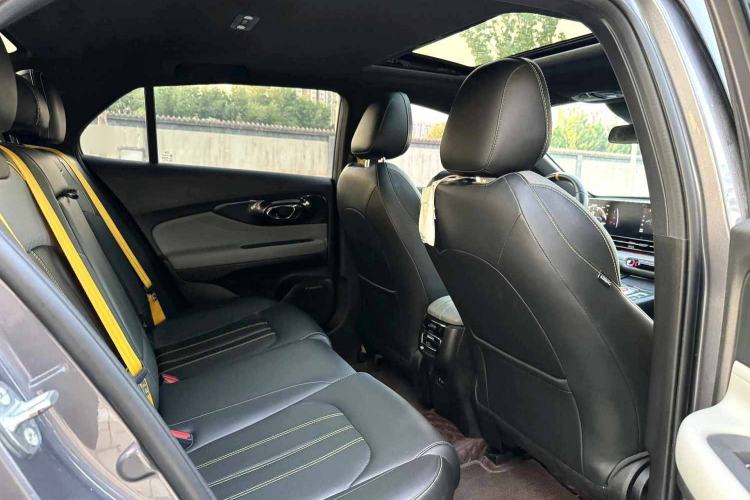 Used GAC Trumpchi EMPOW 2021 270T DCT J15 Version Interior 5