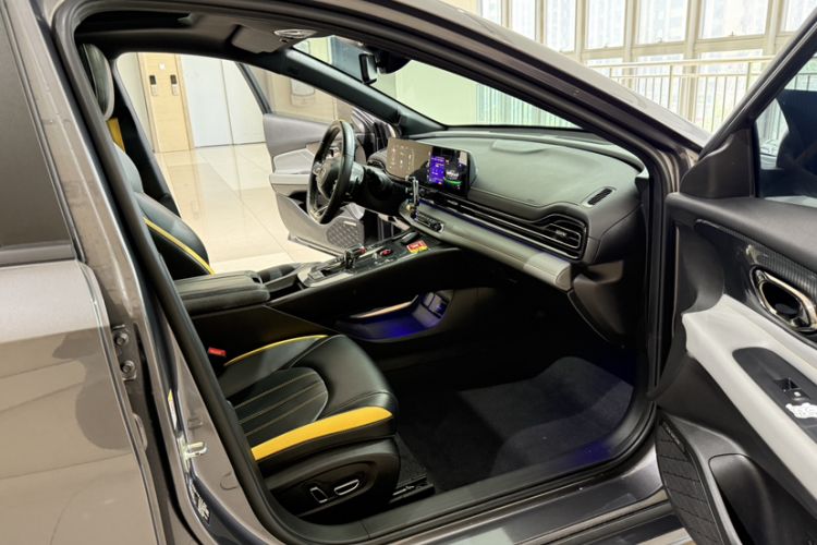Used GAC Trumpchi EMPOW 2021 270T DCT J16 Version Interior 6