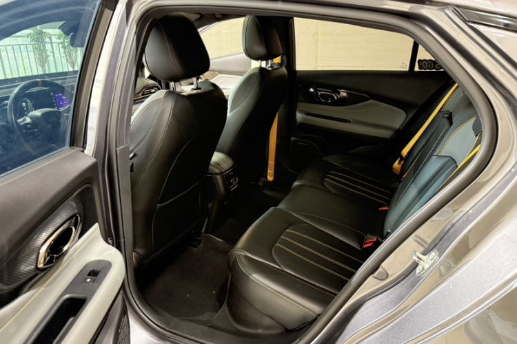 Used GAC Trumpchi EMPOW 2021 270T DCT J16 Version Interior 8