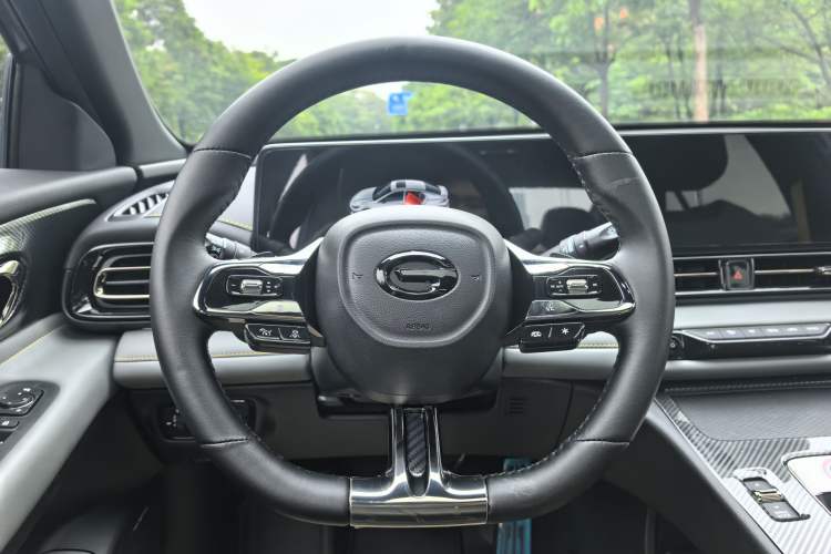Used GAC Trumpchi EMPOW 2021 270T DCT J15 Version Interior 9