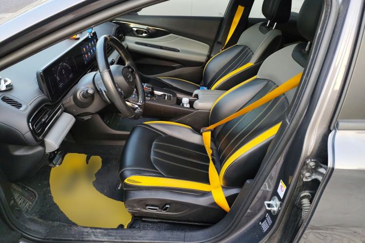 Used GAC Trumpchi EMPOW 2021 270T DCT J15 Version Left Front Seat