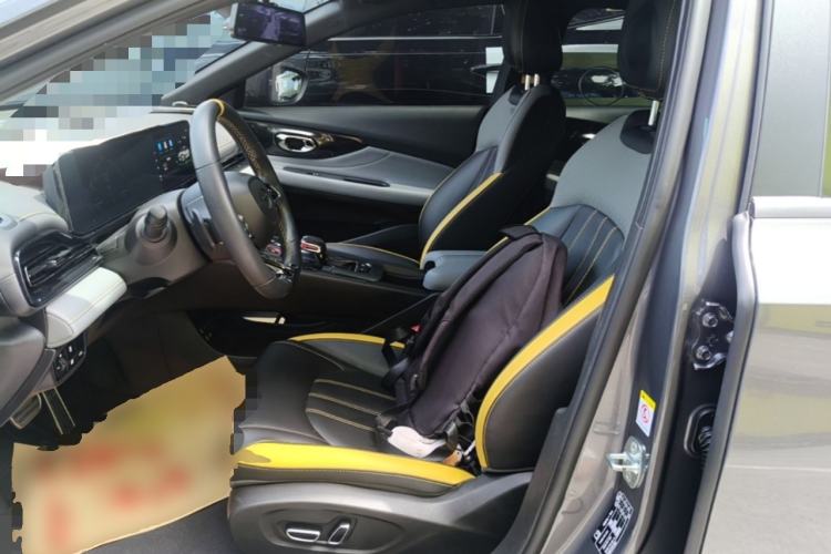Used GAC Trumpchi EMPOW 2021 270T DCT J15 Version Left Front Seat