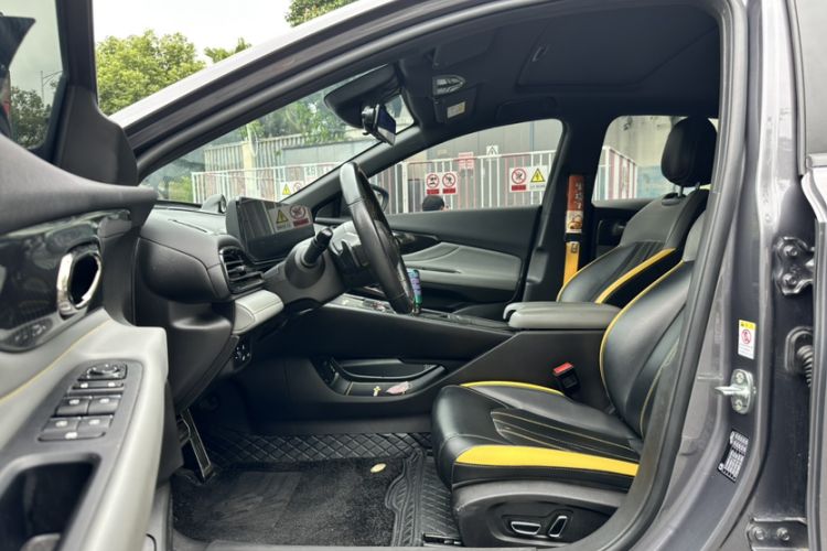 Used GAC Trumpchi EMPOW 2021 270T DCT J15 Version Left Front Seat