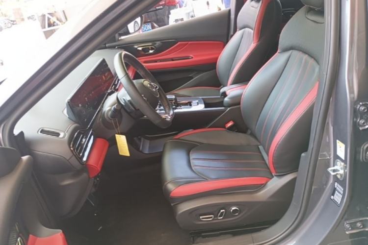 Used GAC Trumpchi EMPOW 2021 270T DCT J16 Version Left Front Seat
