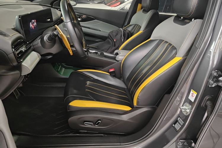 Used GAC Trumpchi EMPOW 2021 270T DCT J15 Version Left Front Seat