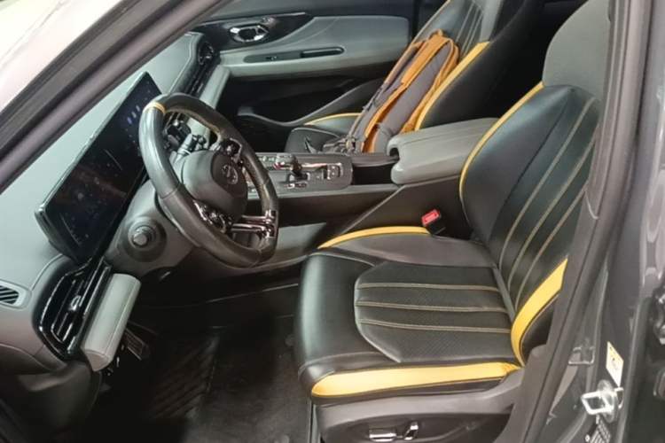Used GAC Trumpchi EMPOW 2021 270T DCT J15 Version Left Front Seat