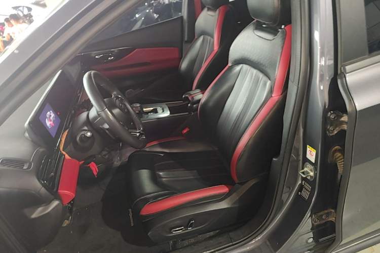 Used GAC Trumpchi EMPOW 2021 270T DCT J15 Version Left Front Seat
