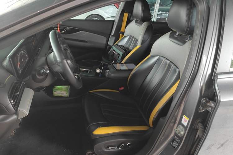 Used GAC Trumpchi EMPOW 2021 270T DCT J16 Version Left Front Seat