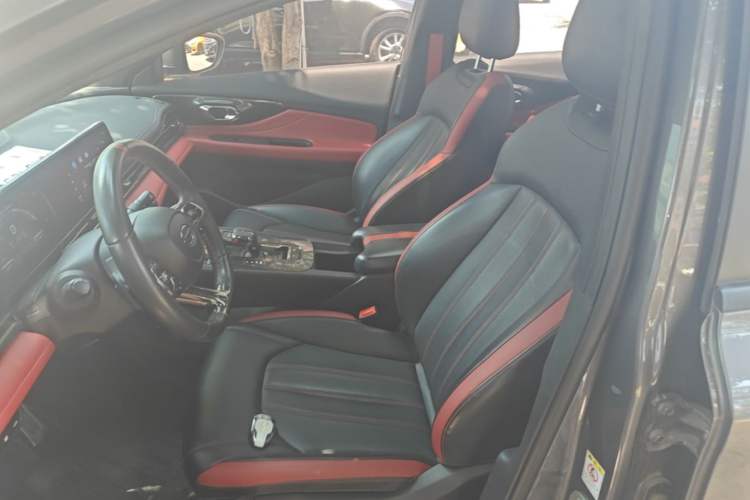 Used GAC Trumpchi EMPOW 2021 270T DCT J15 Version Left Front Seat