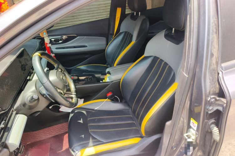 Used GAC Trumpchi EMPOW 2021 270T DCT J15 Version Left Front Seat