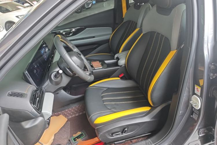 Used GAC Trumpchi EMPOW 2021 270T DCT J15 Version Left Front Seat