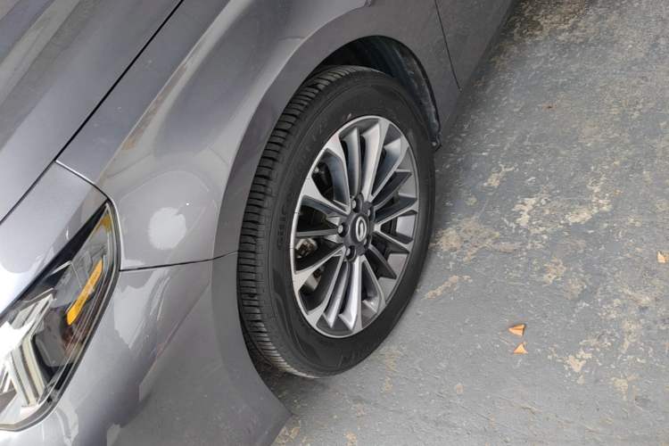 Used GAC Trumpchi EMPOW 2021 270T DCT J11 Version Left Front Wheel Hub