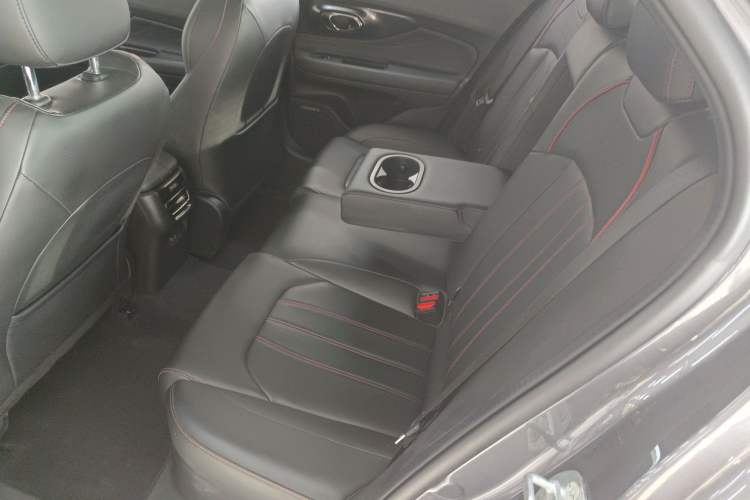Used GAC Trumpchi EMPOW 2021 270T DCT J16 Version Left Rear Seat