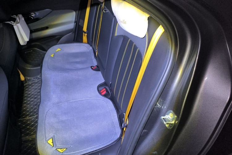 Used GAC Trumpchi EMPOW 2021 270T DCT J15 Version Left Rear Seat