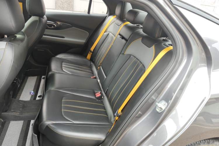 Used GAC Trumpchi EMPOW 2021 270T DCT J15 Version Left Rear Seat
