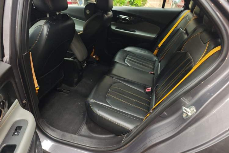 Used GAC Trumpchi EMPOW 2021 270T DCT J15 Version Left Rear Seat