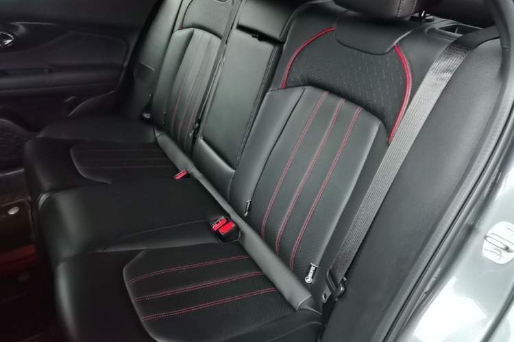 Used GAC Trumpchi EMPOW 2021 270T DCT J16 Version Left Rear Seat