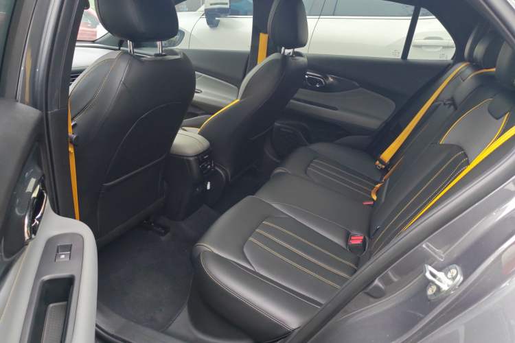 Used GAC Trumpchi EMPOW 2021 270T DCT J15 Version Left Rear Seat