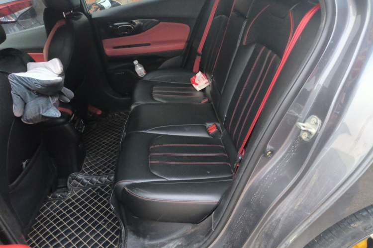 Used GAC Trumpchi EMPOW 2021 270T DCT J15 Version Left Rear Seat