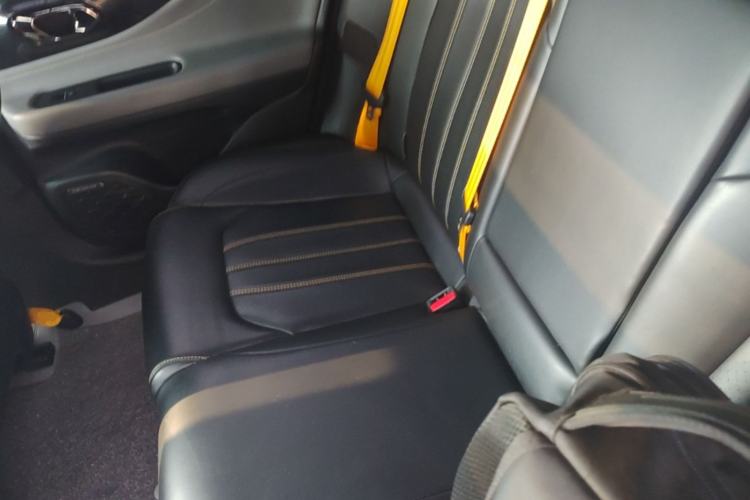 Used GAC Trumpchi EMPOW 2021 270T DCT J15 Version Left Rear Seat