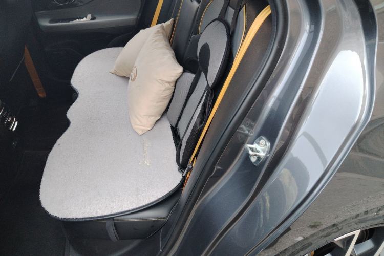 Used GAC Trumpchi EMPOW 2021 270T DCT J15 Version Left Rear Seat