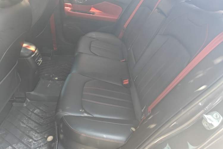 Used GAC Trumpchi EMPOW 2021 270T DCT J15 Version Left Rear Seat