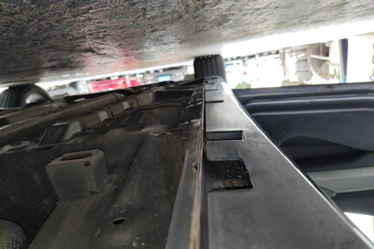 Used GAC Trumpchi EMPOW 2021 270T DCT J11 Version Left Side Sill