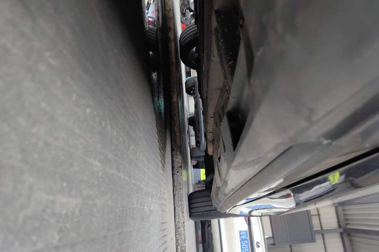 Used GAC Trumpchi EMPOW 2021 270T DCT J16 Version Left Side Sill