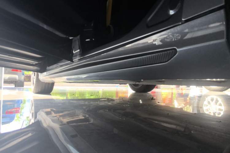 Used GAC Trumpchi EMPOW 2021 270T DCT J15 Version Left Side Sill
