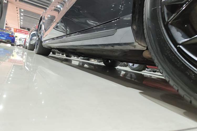 Used GAC Trumpchi EMPOW 2021 270T DCT J16 Version Left Side Sill