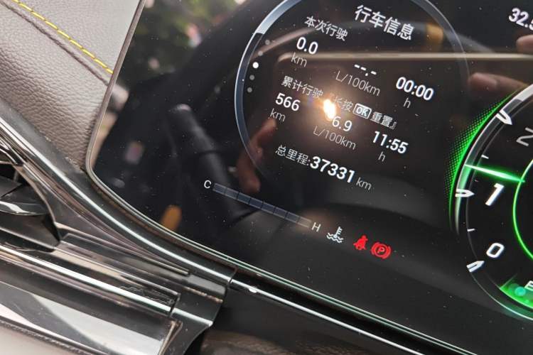 Used GAC Trumpchi EMPOW 2021 270T DCT J16 Version Odometer Close Up