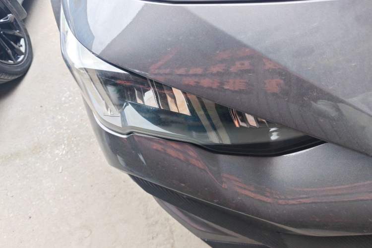 Used GAC Trumpchi EMPOW 2021 270T DCT J15 Version Right Front Headlight