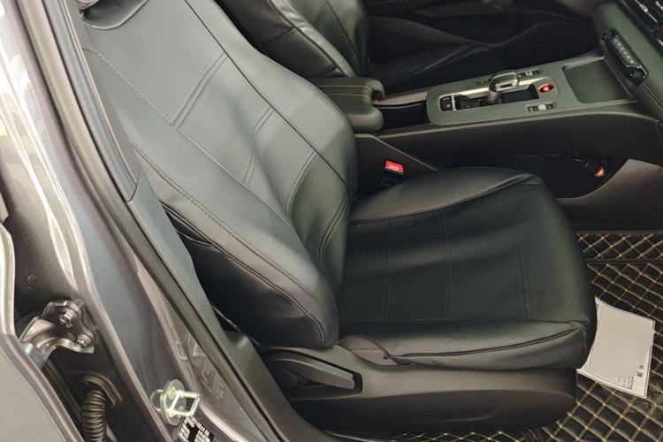 Used GAC Trumpchi EMPOW 2021 270T DCT J10 Flying Man Edition Right Front Seat