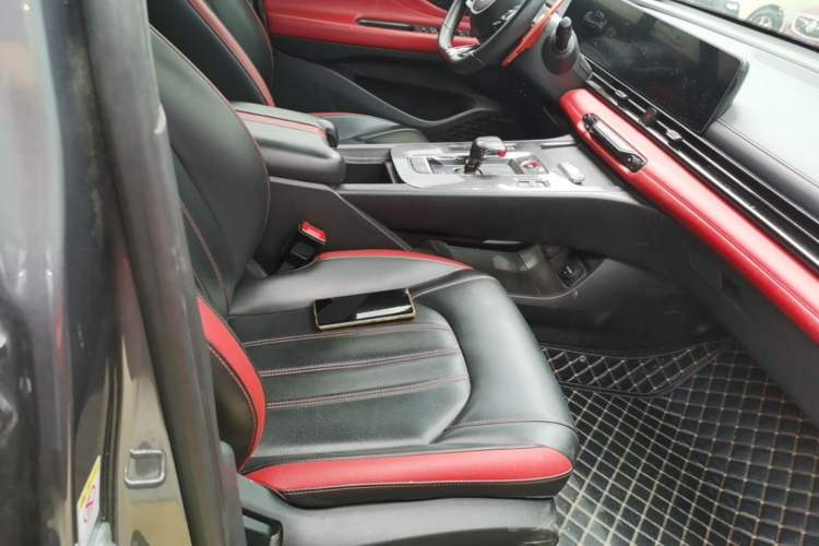 Used GAC Trumpchi EMPOW 2021 270T DCT J15 Version Right Front Seat