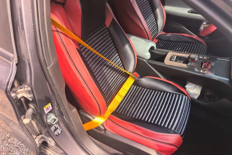 Used GAC Trumpchi EMPOW 2021 270T DCT J15 Version Right Front Seat