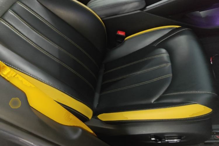 Used GAC Trumpchi EMPOW 2021 270T DCT J16 Version Right Front Seat