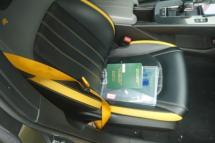 Used GAC Trumpchi EMPOW 2021 270T DCT J15 Version Right Front Seat