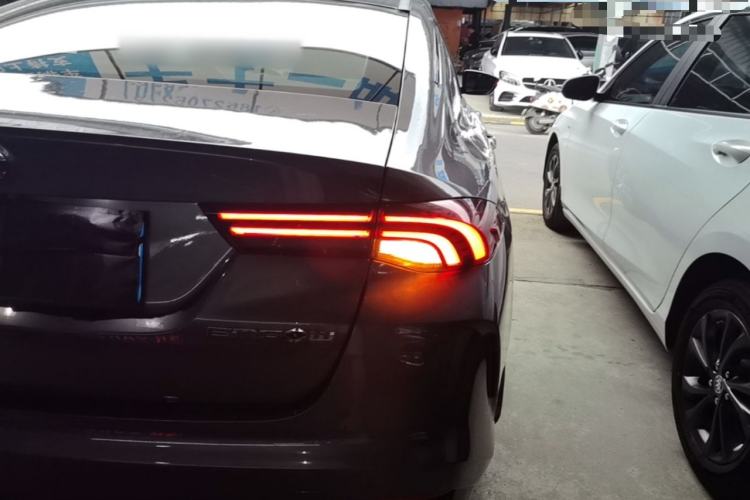 Used GAC Trumpchi EMPOW 2021 270T DCT J16 Version Right Rear Taillight