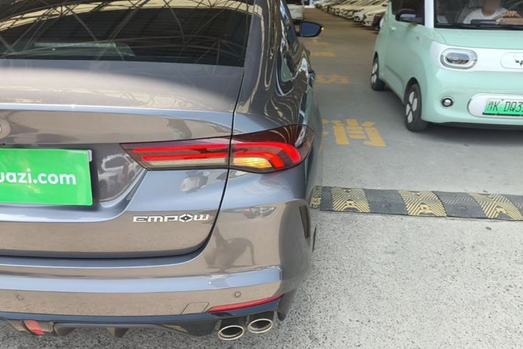 Used GAC Trumpchi EMPOW 2021 270T DCT J15 Version Right Rear Taillight