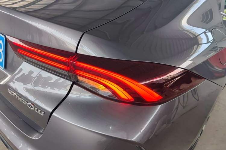 Used GAC Trumpchi EMPOW 2021 270T DCT J15 Version Right Rear Taillight