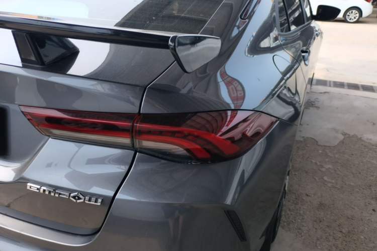 Used GAC Trumpchi EMPOW 2021 270T DCT J16 Version Right Rear Taillight